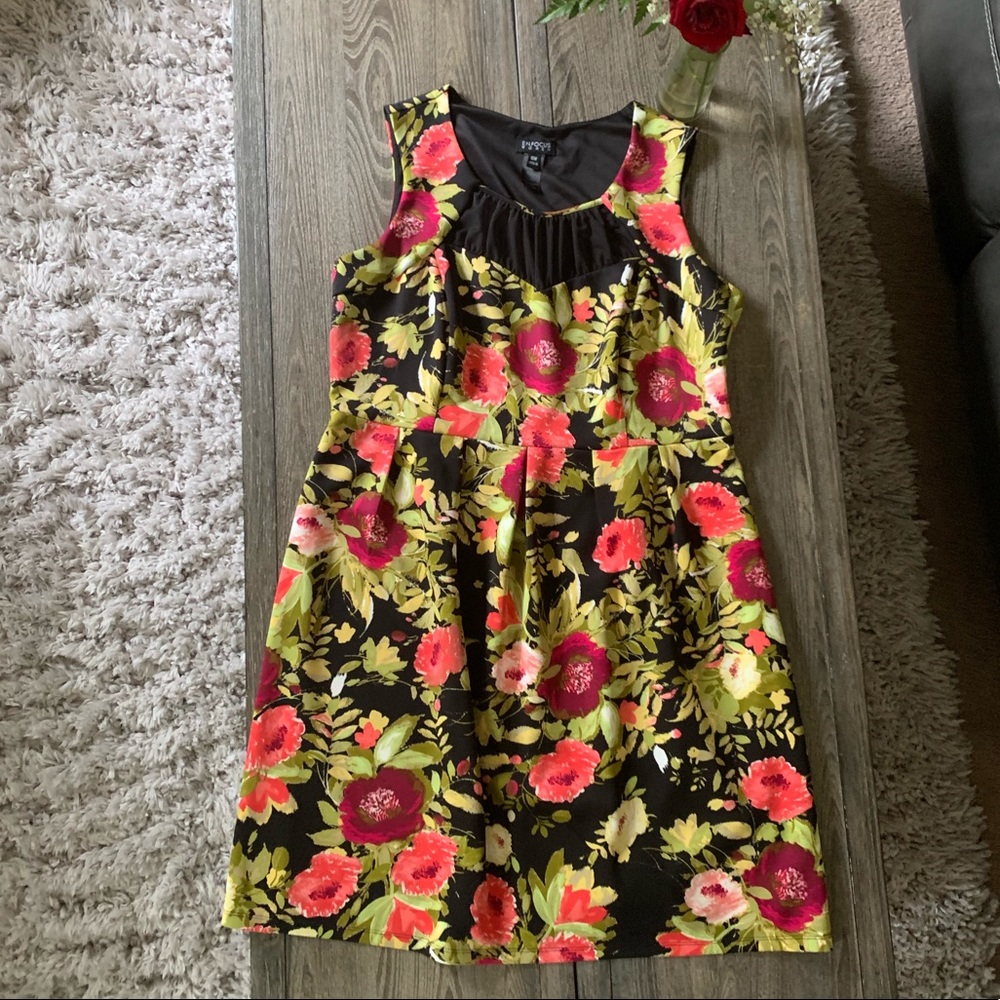 SOLD ELSEWHERE Enfocus Floral Dress